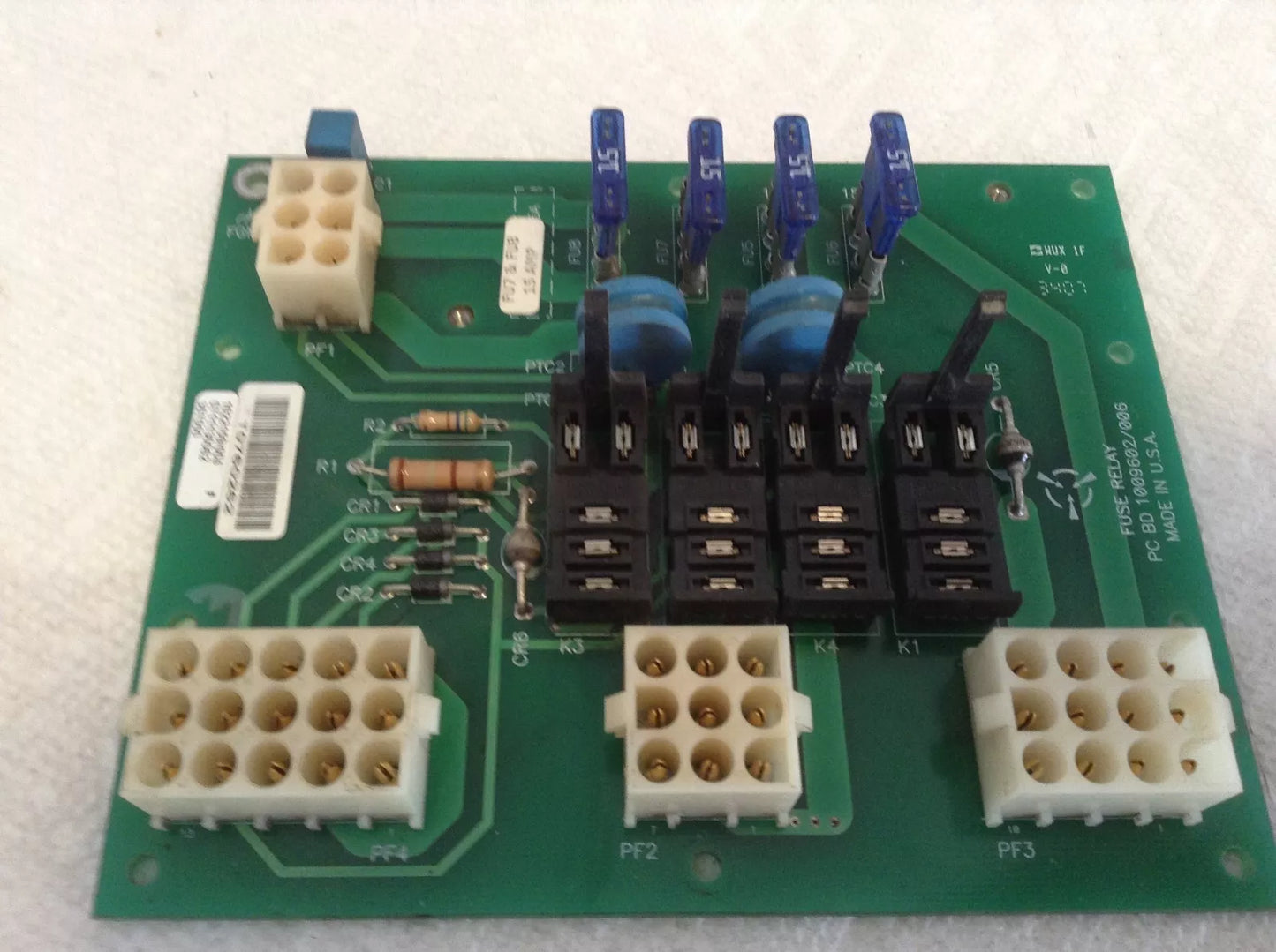 1022159/004 Board 1009602/006 Fuse Relay